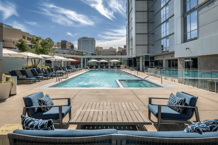 Adeline Luxury Living photo 5